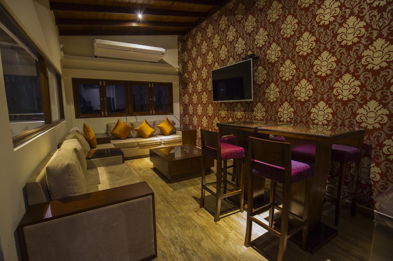 Grand 7 Hotel -Kesbewa Piliyandala Dış mekan fotoğraf